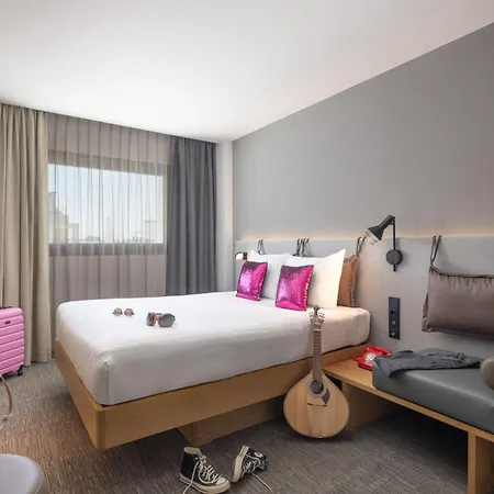 Moxy Hotell 3*
