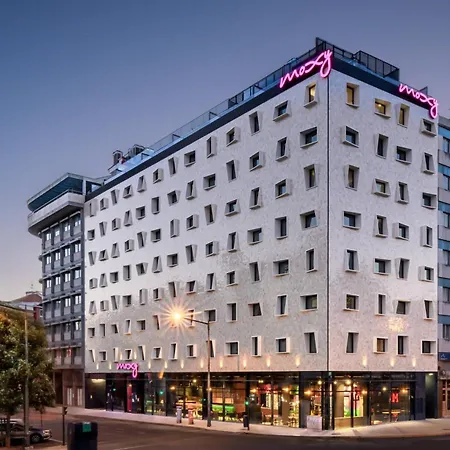 Moxy 3* Lisboa