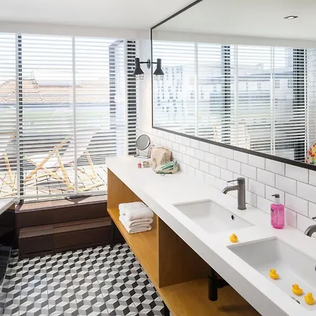 Hotel Moxy Lisbon